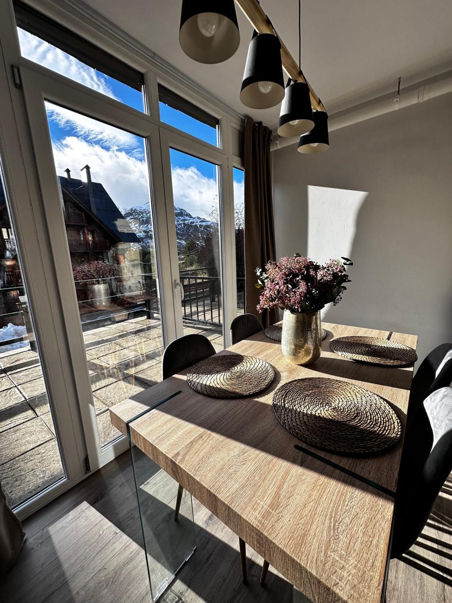 Precioso Apartamento Con Vistas A Pistas Y Garaje Formigal Luaran gambar